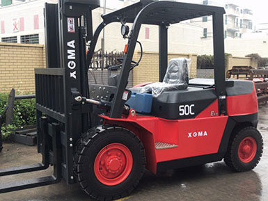 恭喜今日銷售部又出一單！廈工5.0T叉車壹臺