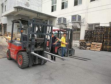 廈工叉車忠實(shí)的老客戶！感謝一路支持